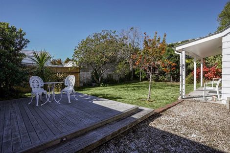 Photo of property in 37 Menzies Street, Sumner, Christchurch, 8081