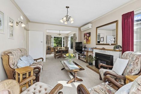 Photo of property in 353 Main Road, Tawa, Wellington, 5028