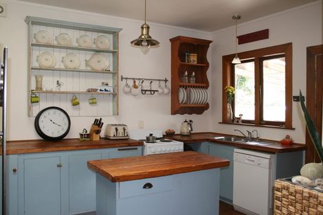 Photo of property in 25 Te Hapua Road, Te Horo, Otaki, 5581