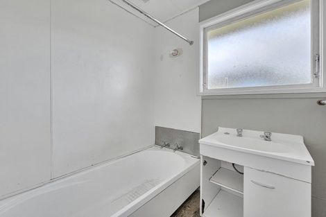 Photo of property in 85 Alison Street, Mangakakahi, Rotorua, 3015