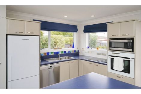 Photo of property in 133 Kendal Avenue, Burnside, Christchurch, 8053