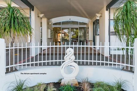 Photo of property in 23 Maunganui Road, Mount Maunganui, 3116