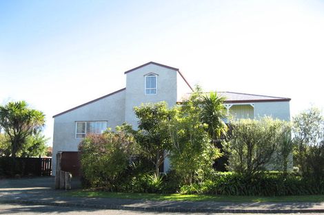 Photo of property in 1 Reeve Drive, Havelock North, 4130