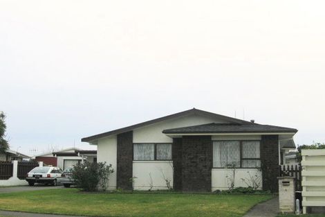 Photo of property in 2 Neagle Place, Greenmeadows, Napier, 4112