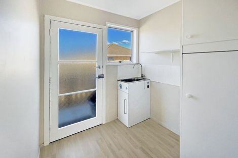 Photo of property in 19 Wordsworth Crescent, Maraenui, Napier, 4110