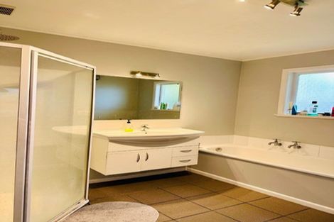 Photo of property in 93b Normandale Road, Normandale, Lower Hutt, 5010