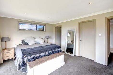 Photo of property in 6 Grandvista Drive, Green Island, Dunedin, 9018