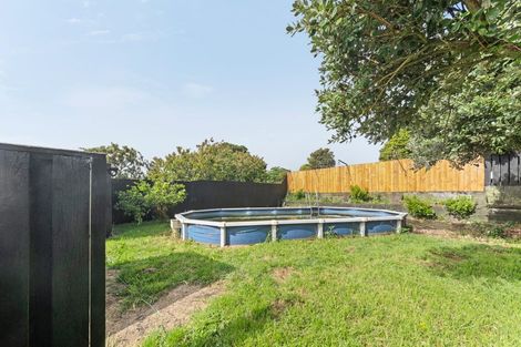 Photo of property in 16 Mayne Street, Waitara, 4320