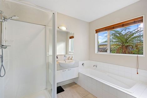 Photo of property in 21 Hemingway Place, Spencerville, Christchurch, 8083