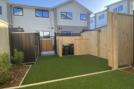 Photo of property in 1/2 Hood Street, Mount Victoria, Wellington, 6011