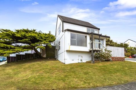 Photo of property in 3a Anaheim Place, Churton Park, Wellington, 6037