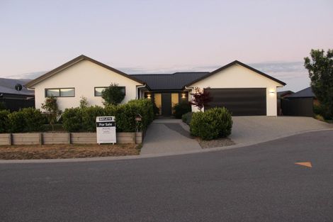 Photo of property in 5 Caledonian Place, Cromwell, 9310