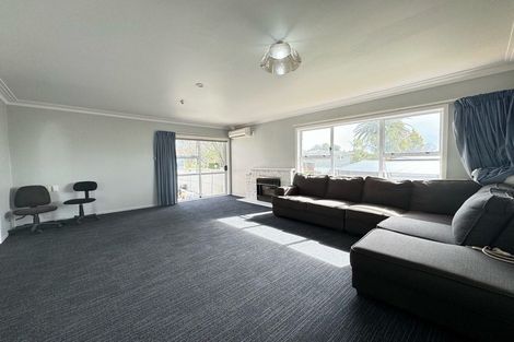 Photo of property in 21 Laurelwood Avenue, Pukekohe, 2120