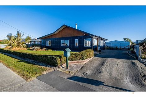 Photo of property in 10 Studholme Street, Waimate, 7924