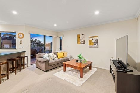 Photo of property in 45 Sapperton Drive, Henderson, Auckland, 0612