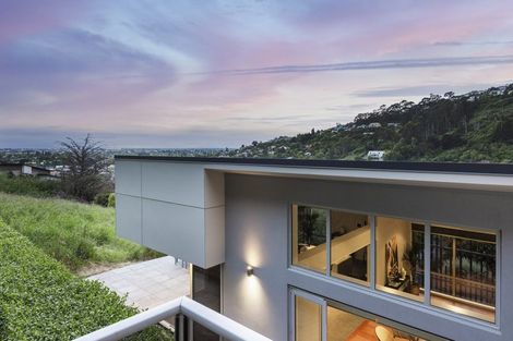 Photo of property in 10 Maurice Knowles Lane, Cashmere, Christchurch, 8022