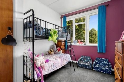 Photo of property in 5 Konini Street, Inglewood, 4330