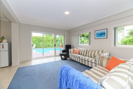 Photo of property in 38 Marywil Crescent, Hillcrest, Auckland, 0627