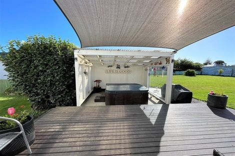 Photo of property in 47 Renfrew Street, Balclutha, 9230