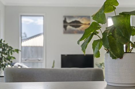 Photo of property in 70 Sentinel Avenue, Omokoroa, 3114