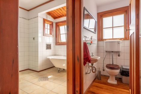 Photo of property in 15 Poplar Avenue, Raumati South, Paraparaumu, 5032