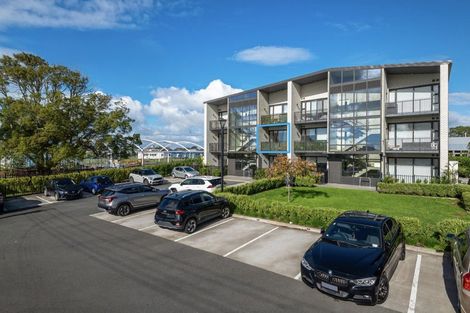 Photo of property in 109/165 Lake Road, Northcote, Auckland, 0627