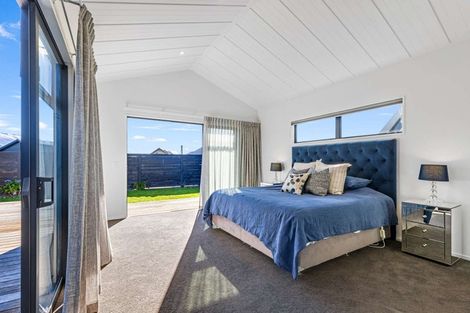 Photo of property in Wooing Tree Vineyard Ltd, 13 Vintage Street, Cromwell, 9310