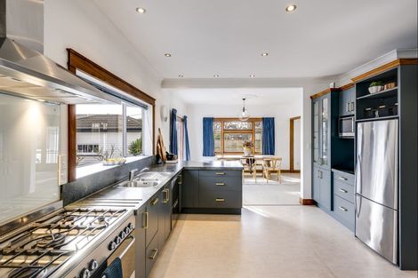 Photo of property in 115 Mcleod Street, Camberley, Hastings, 4120