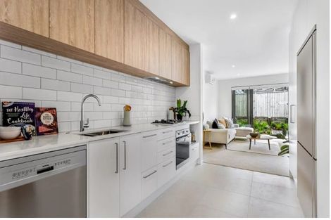 Photo of property in 70 Nganui Avenue, Takanini, Auckland, 2112