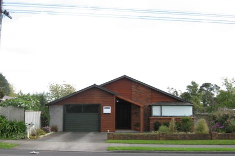 Photo of property in 302 Mangorei Road, Merrilands, New Plymouth, 4312