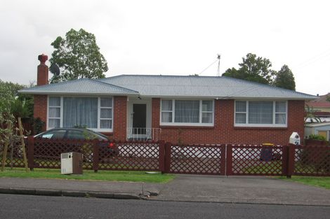 Photo of property in 2/7 Barbary Avenue, Kelston, Auckland, 0602