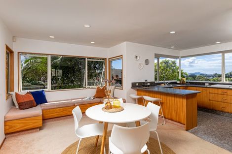 Photo of property in 1/30 Ronald Macken Place, Windsor Park, Auckland, 0632