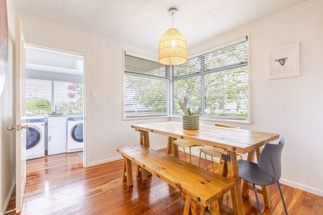 Photo of property in 8 Goodger Street, Waipukurau, 4200