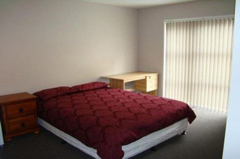 Photo of property in 100a Rattray Street, Riccarton, Christchurch, 8041