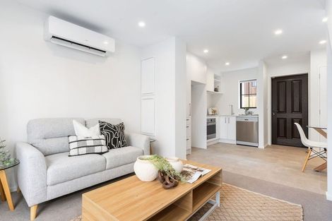 Photo of property in 3/106 Peterborough Street, Christchurch Central, Christchurch, 8013