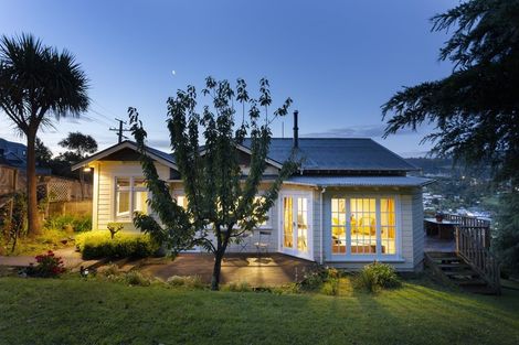 Photo of property in 15 Northview Crescent, Belleknowes, Dunedin, 9011