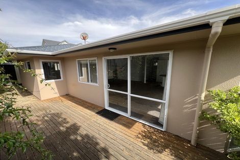 Photo of property in 20a Lambley Road, Titahi Bay, Porirua, 5022