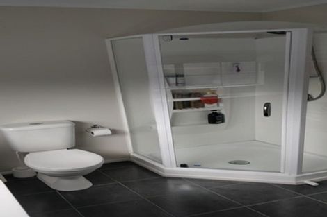 Photo of property in 17 Mallard Grove, Churton Park, Wellington, 6037