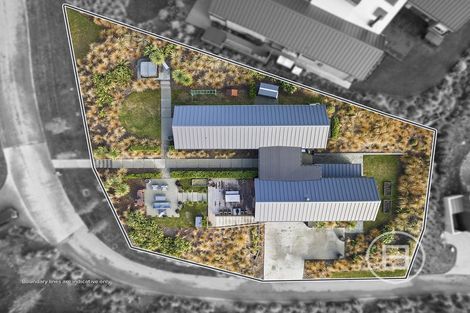 Photo of property in 3 Rabbiters Drive, Jacks Point, Queenstown, 9371