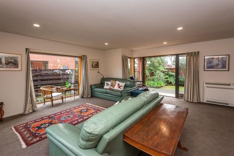Photo of property in 267 Memorial Avenue, Burnside, Christchurch, 8053