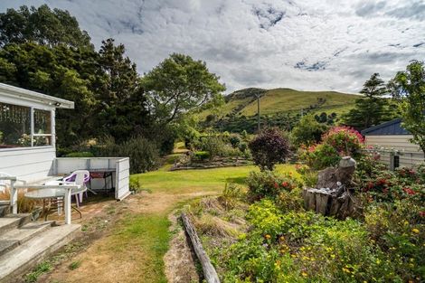 Photo of property in 9 Surat Bay Road, New Haven, Owaka, 9585