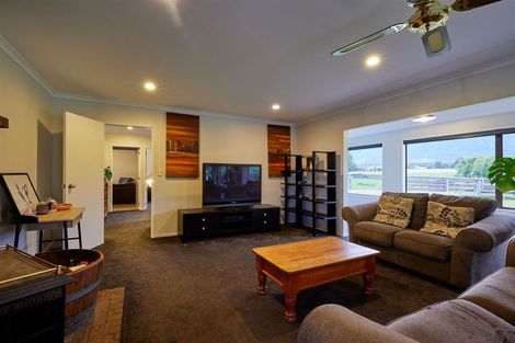 Photo of property in 61 Harnetts Road, Kaikoura Flat, Kaikoura, 7371