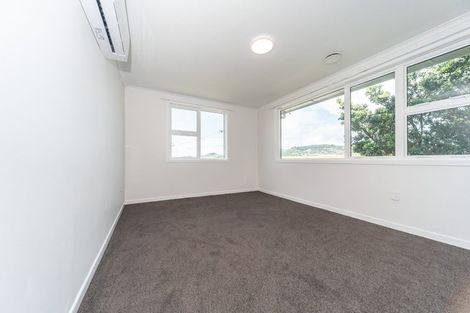 Photo of property in 48-50 Calabar Road, Miramar, Wellington, 6022