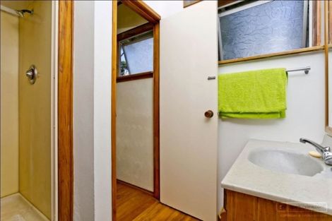 Photo of property in 124 Aeroview Drive, Beach Haven, Auckland, 0626