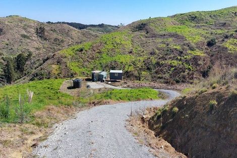 Photo of property in 610 Bickerstaffe Road, Maungaturoto, 0587