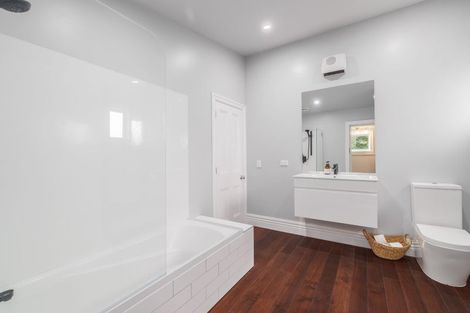 Photo of property in 32 Gibbon Street, Sydenham, Christchurch, 8023