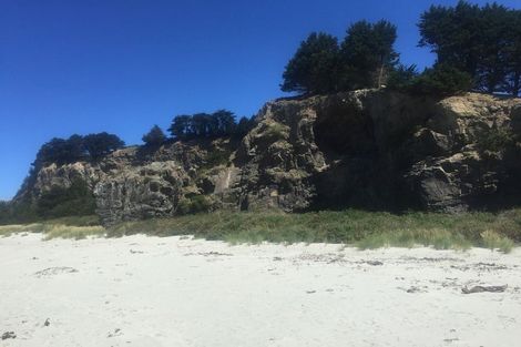 Photo of property in 6 Baird Street, Long Beach, Port Chalmers, 9081