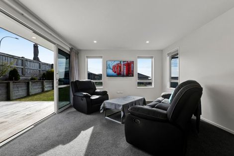 Photo of property in 61 Cyrus Street, Whalers Gate, New Plymouth, 4310