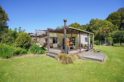 Photo of property in 18 Mahuri Road, Otatara, Invercargill, 9879