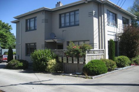 Photo of property in 53 Manor Place, Dunedin Central, Dunedin, 9016